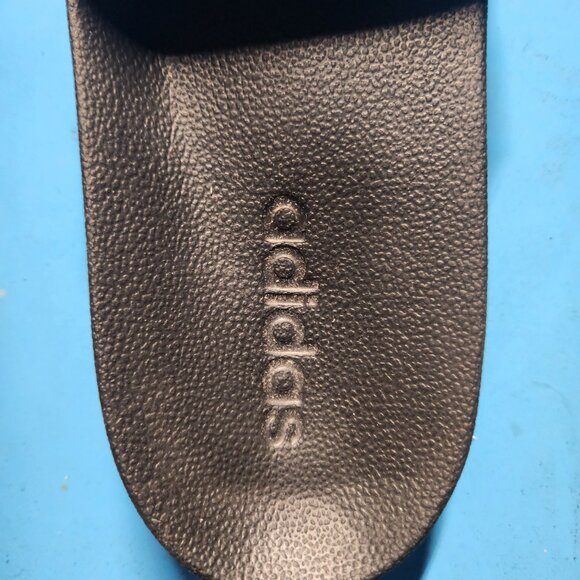 Adidas M11- ADILETTE ALL BLACK SANDAL - Picture 3 of 5